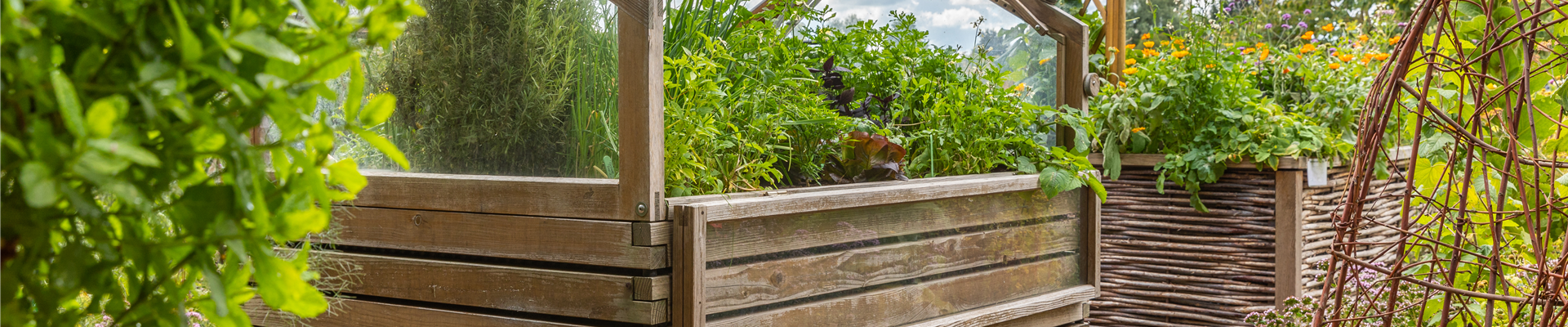 Gemüseanbau im Hochbeet - Ein neuer Trend nach alten Regeln