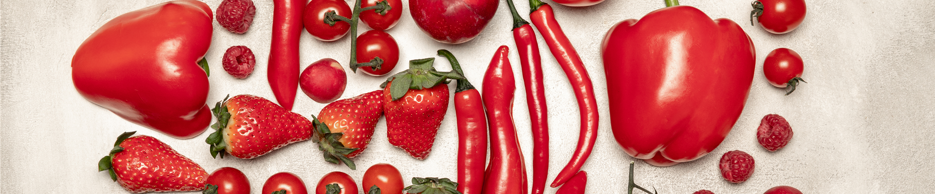 Rotes Obst und Gemüse