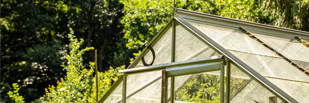 Kleine Gewächshäuser für kleine Gärten